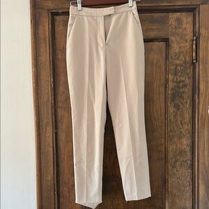 Zara Elegant Beige Trousers in Size XS